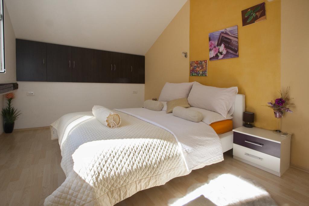 Apartment Welcome Split Exteriör bild