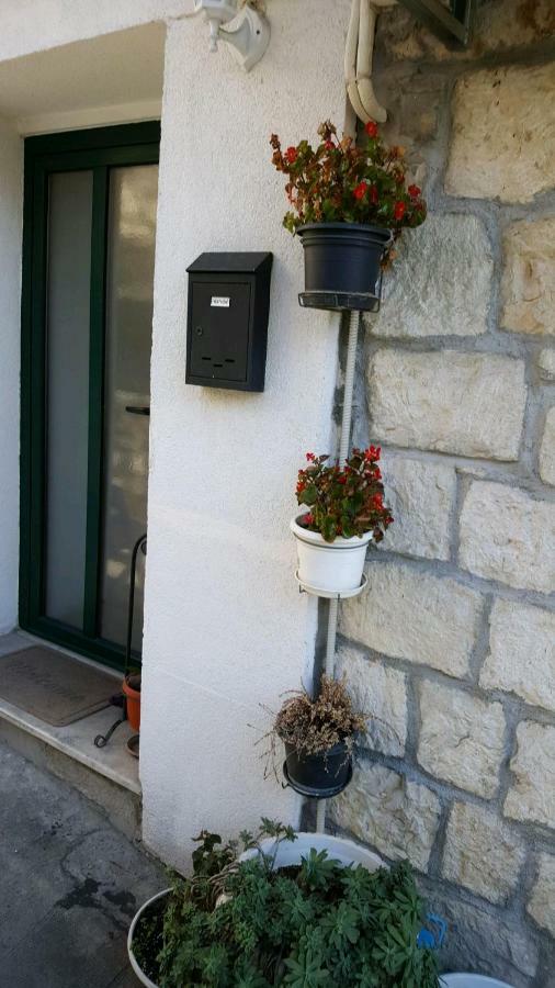 Apartment Welcome Split Exteriör bild